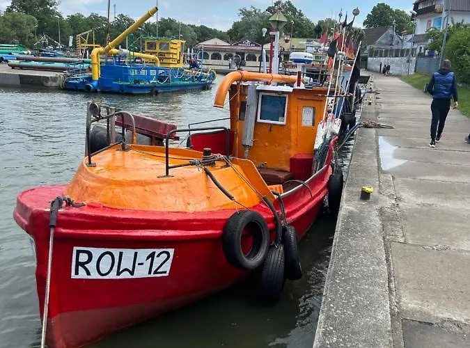 Za Wydmami Rowy (Pomerania)